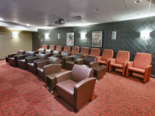 TL_WEB_Home_SeeCommunity_400x300_7-25_Amenities